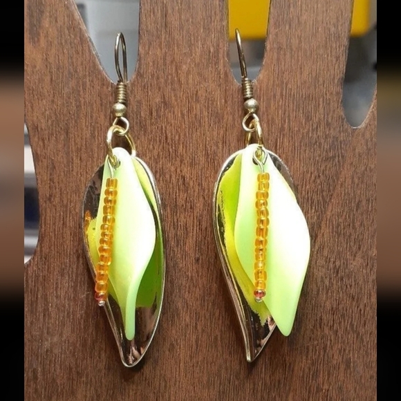 HANDMADE Gold, Orange, & Green Leaf Twist Layered Dangle Earrings - Picture 2 of 2